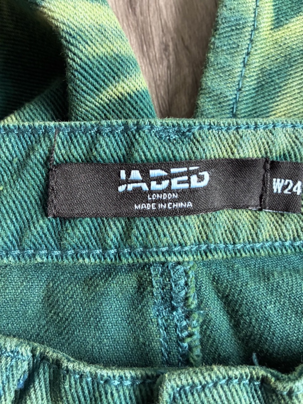 Jaded London Green Abstract
Swirl Jeans Y2K Streetwear
Boyfriend Fit. Size W24. - Picture 2 of 16